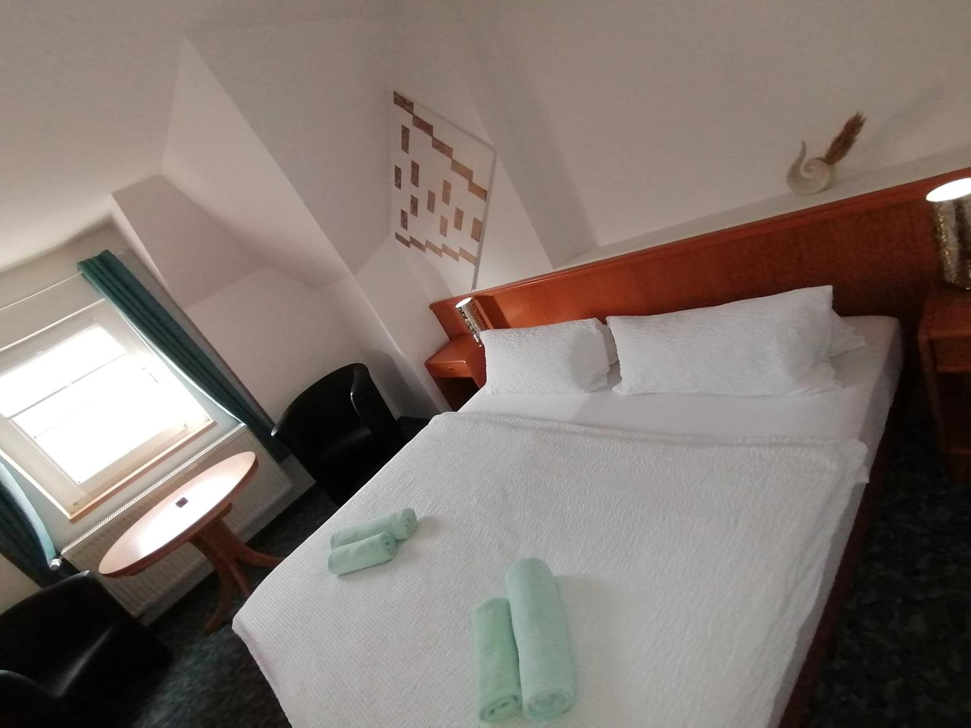 Domstadt Apartments Мерзебурґ Екстер'єр фото