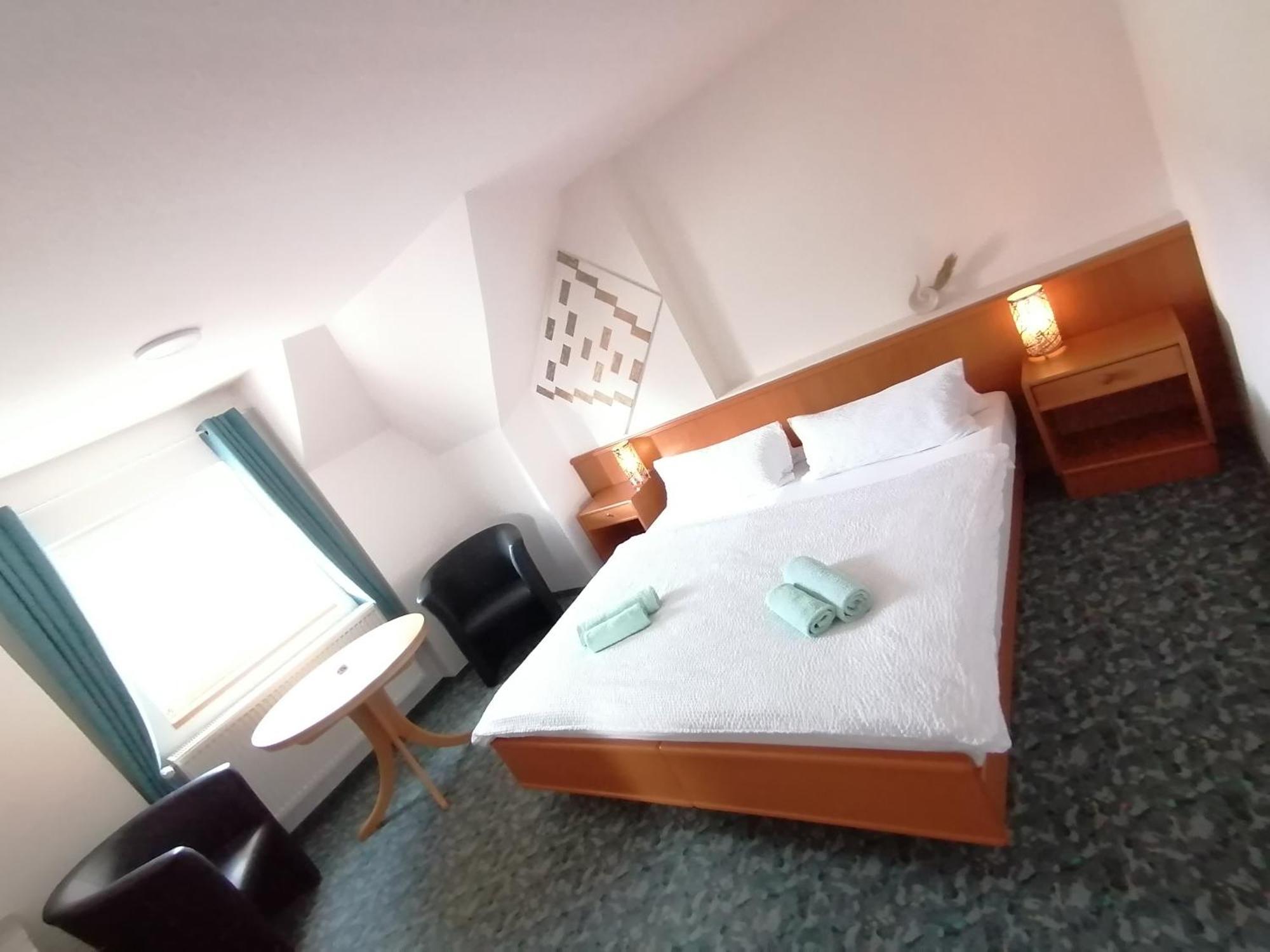 Domstadt Apartments Мерзебурґ Екстер'єр фото